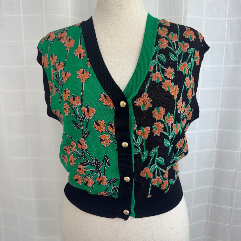 Urban Revivo Floral Knit Sweater Vest Green Black Orange Button Front US 6 M